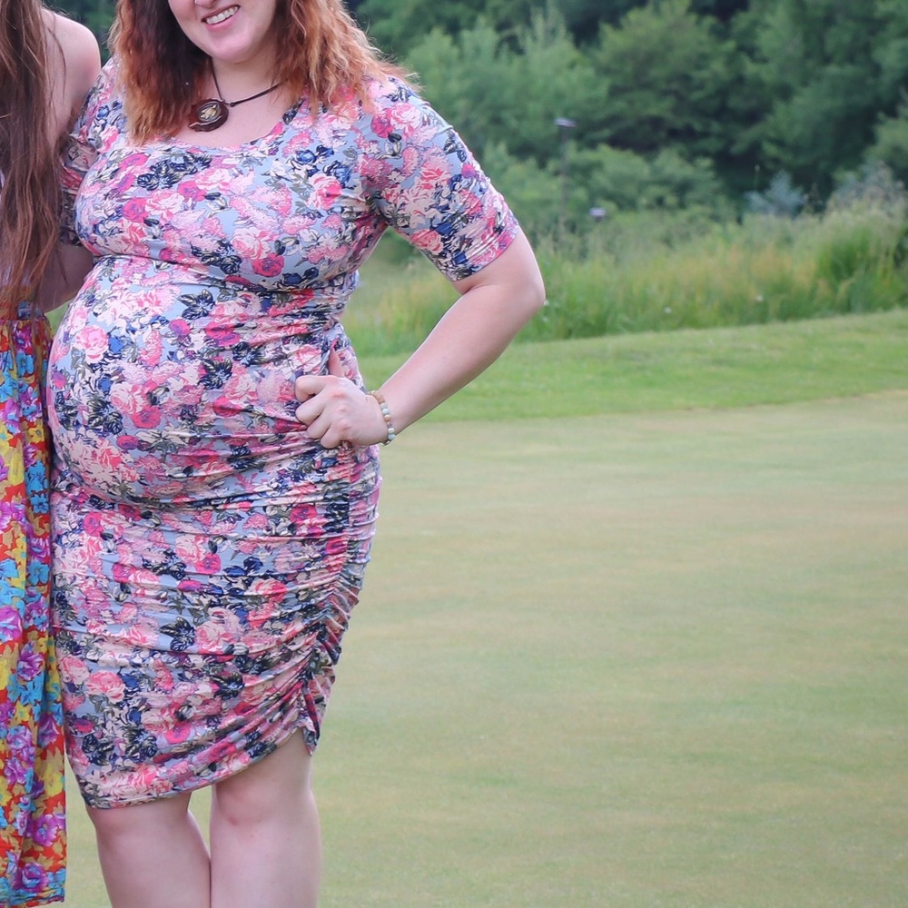 Floral Motherhood Maternity dress.
